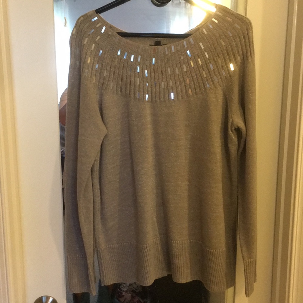 Apt 9 Grey glittery sweater new with tags